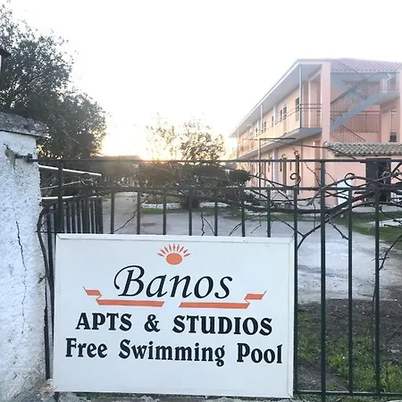 In - 2 Bedroom Apartment, With Swimming Pool, Two Steps From The *